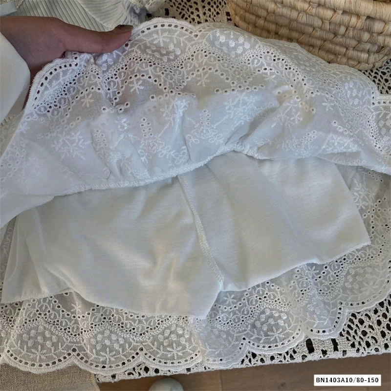 MONTOGHI XANH MIX CV TRẮNG