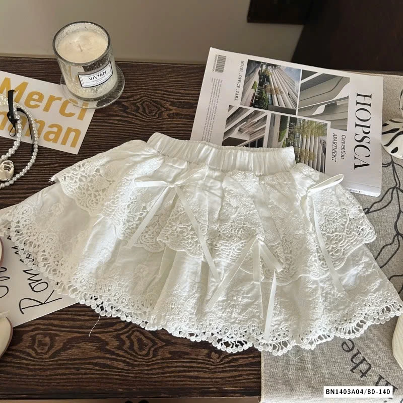 ÁO VÀNG NƠ MIX QUẦN VÁY TRẮNG