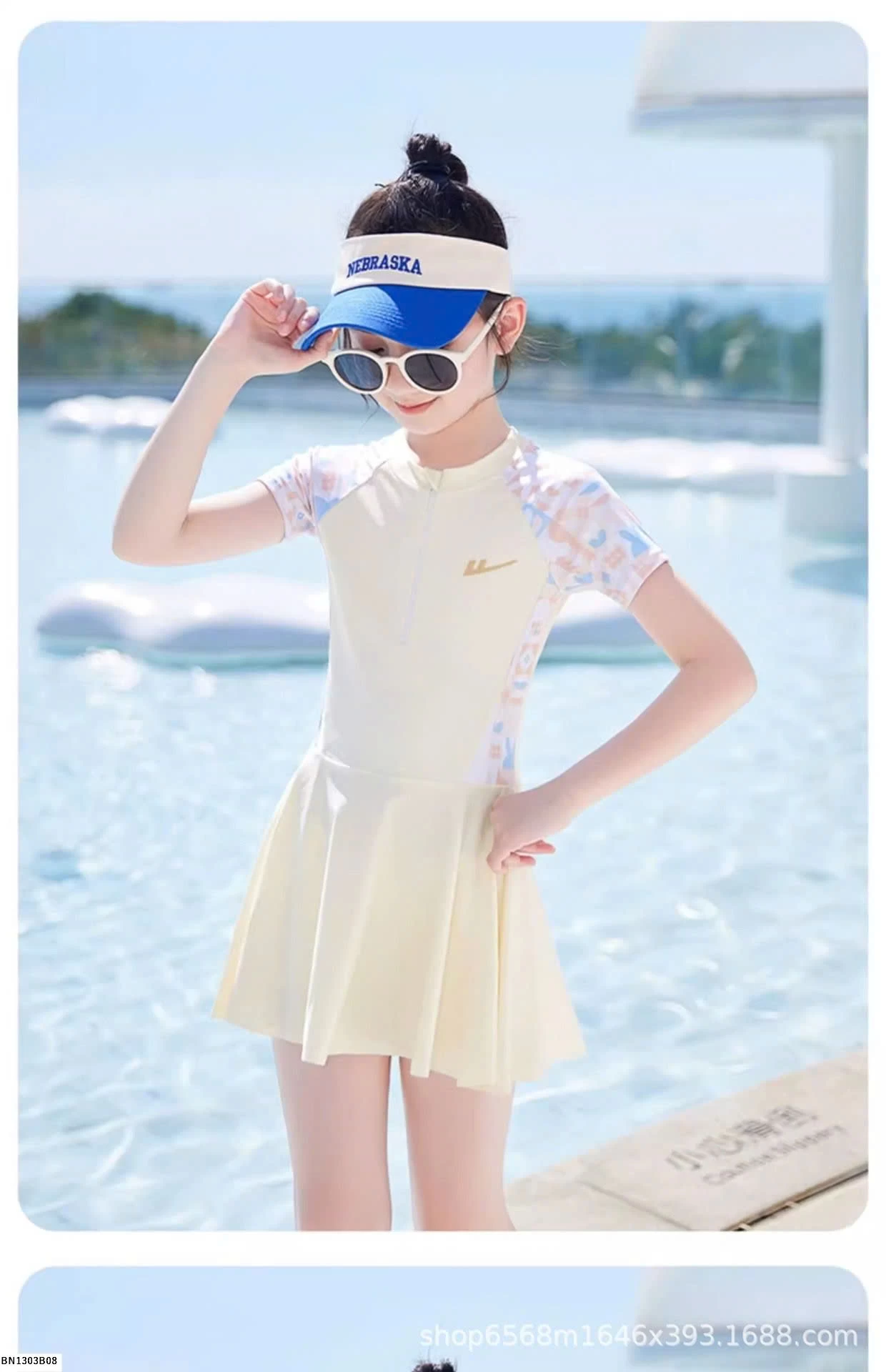 VÁY BƠI TRẮNG KEM BÉ GÁI