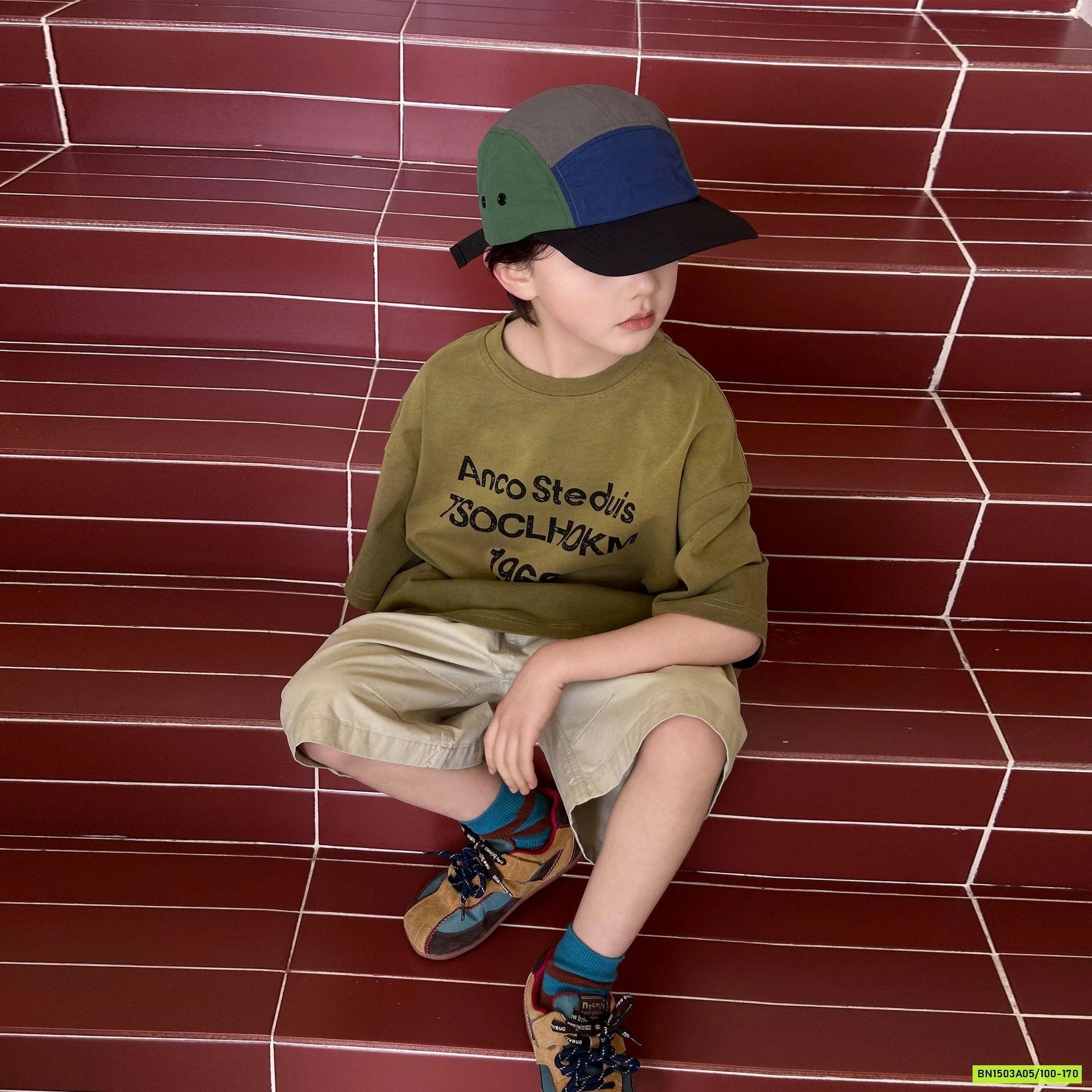 ÁO RÊU LOANG IN CHỮ