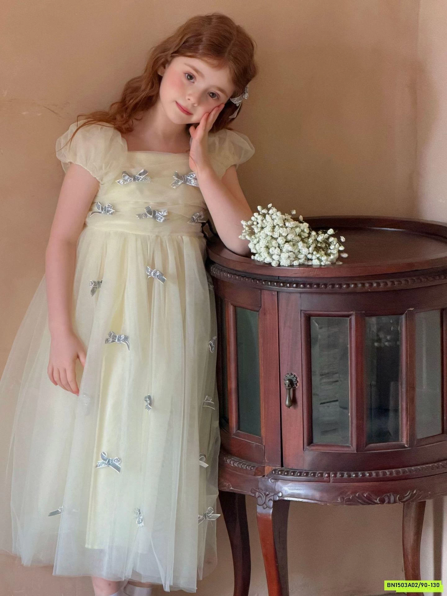 ĐẦM VOAN CÔNG CHÚA GẮN NƠ OTALY