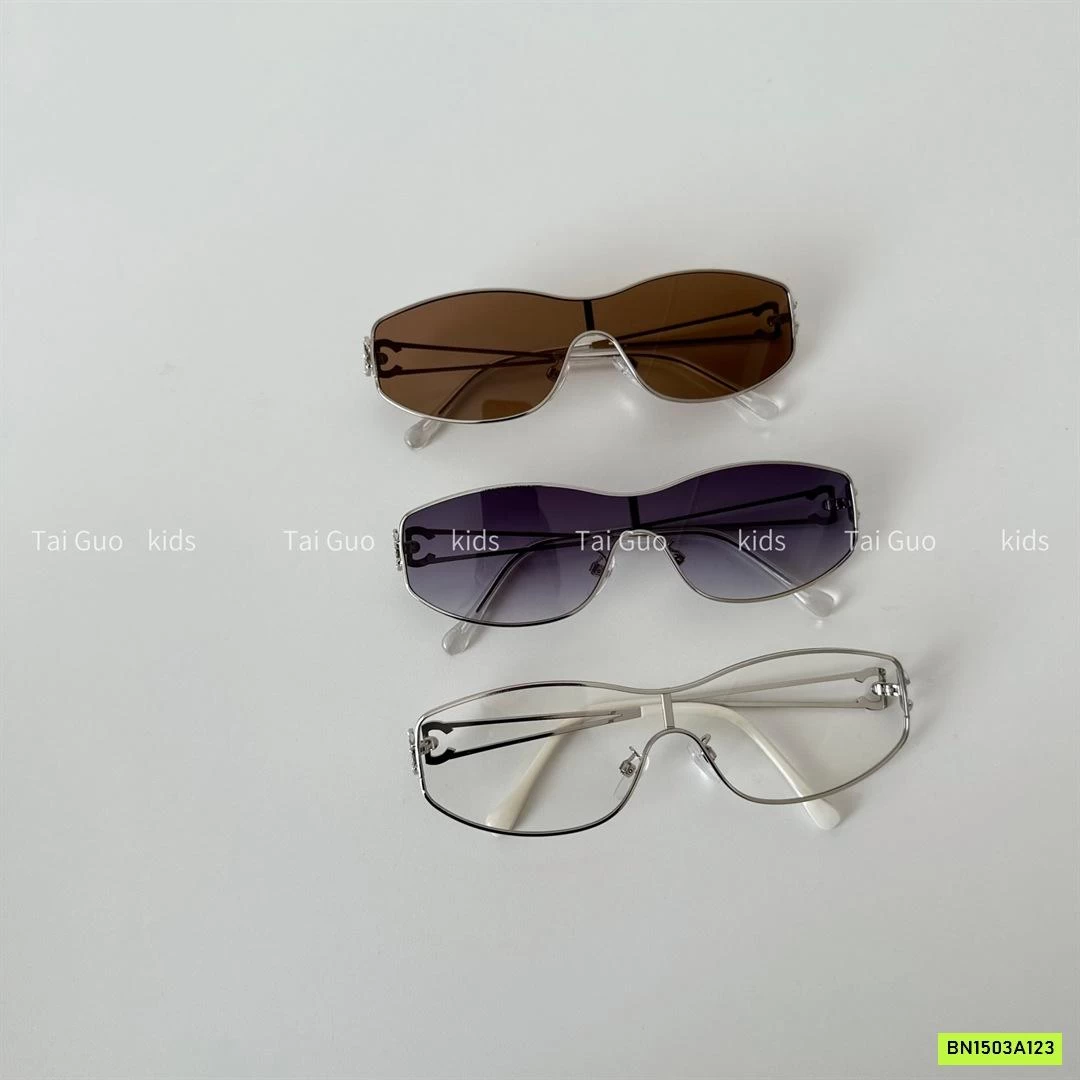 KÍNH RÂM THỜI TRANG VIỀN MÀU