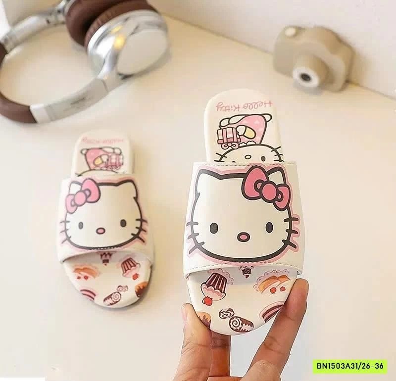 DÉP LÊ ELSA MICKEY BÉ GÁI