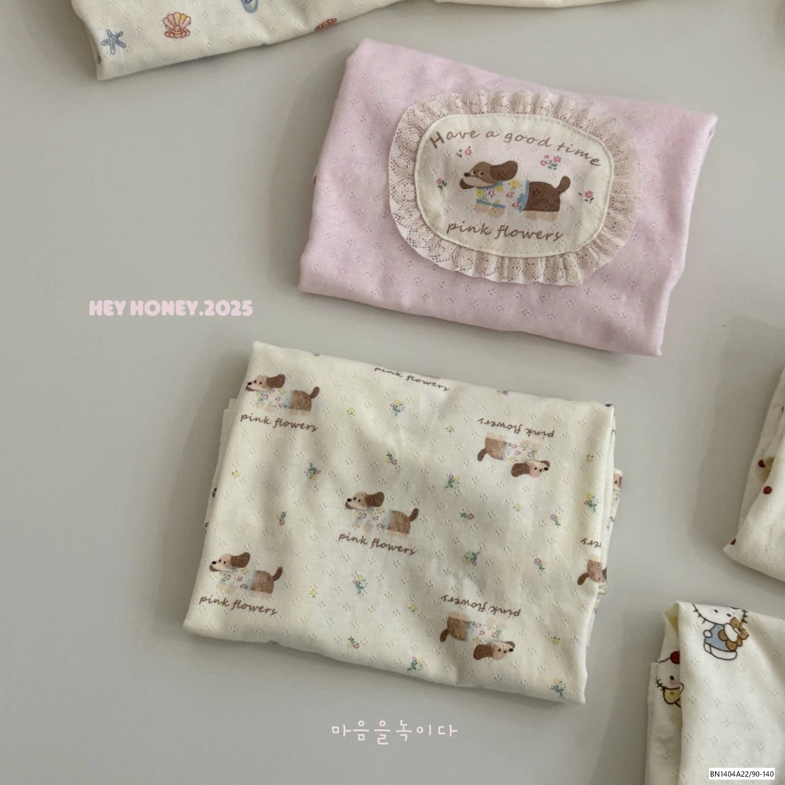 SÉT 2 ÁO COTTON GIẤY HONEY