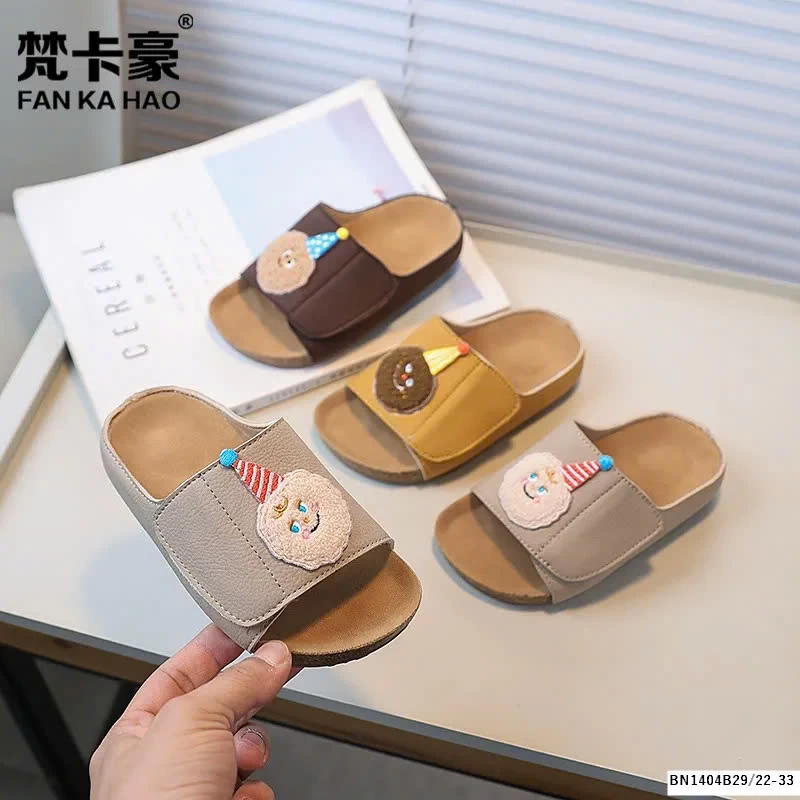 DÉP LÊ QUAI DÁN DỄ THƯƠNG