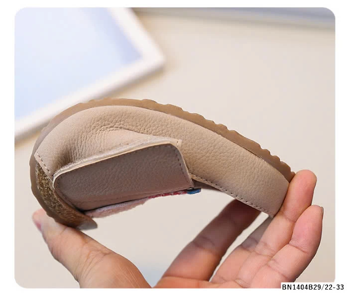 DÉP LÊ QUAI DÁN DỄ THƯƠNG