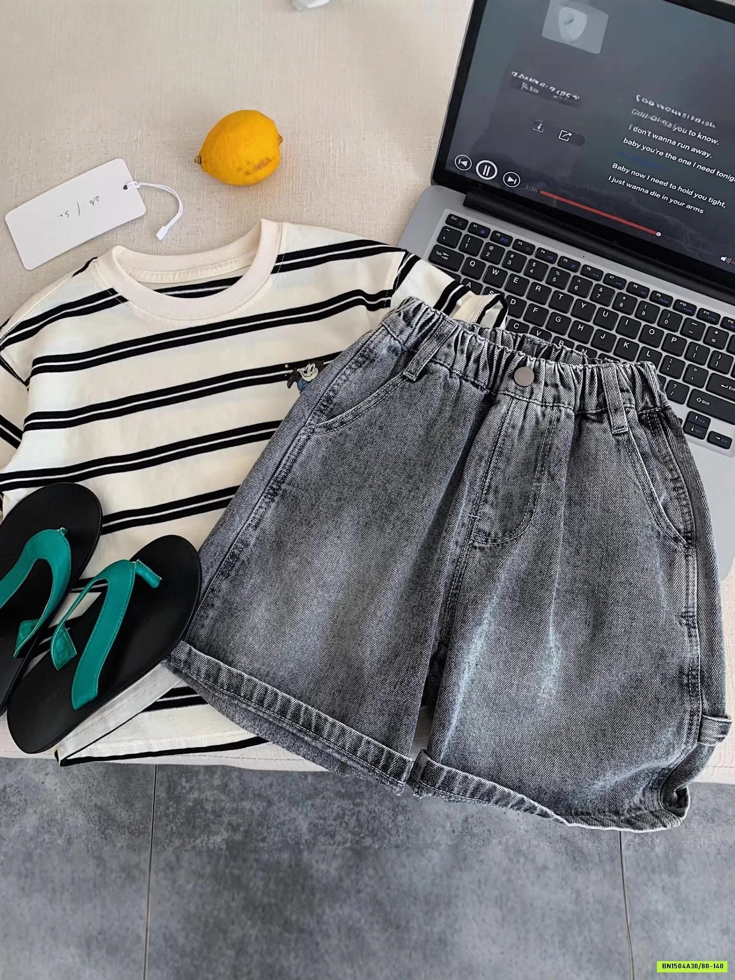 SHORT JEANS THÊU MÔNG