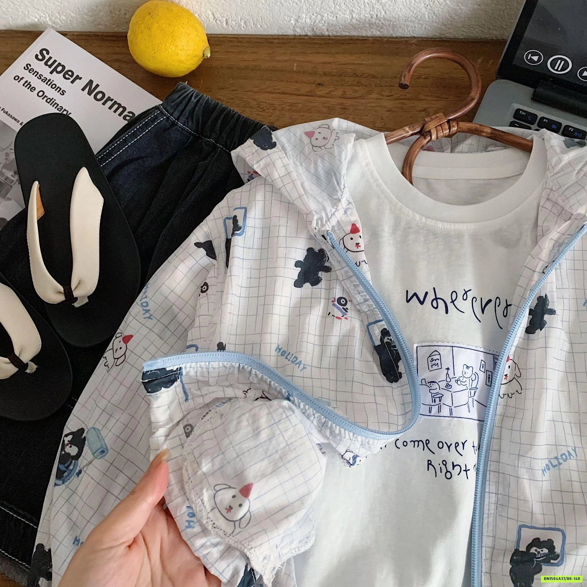 KHOÁC GIÓ TENCEL CHỐNG NẮNG HOẠT HÌNH