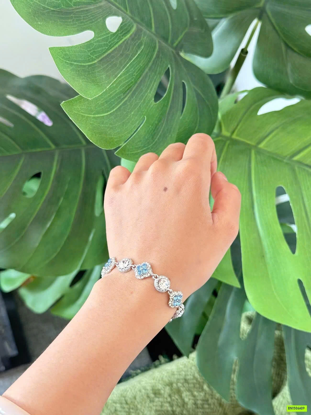 LẮC CHARM GOLICC