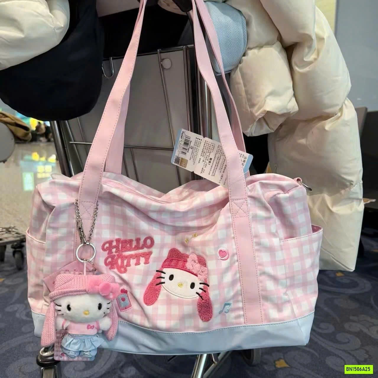 TÚI DU LỊCH KITTY HỒNG