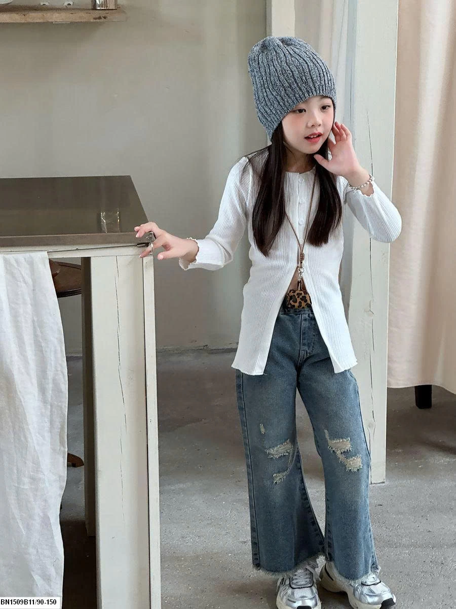 ÁO DÀI TAY SẺ TÀ TRƯỚC CÁ TÍNH