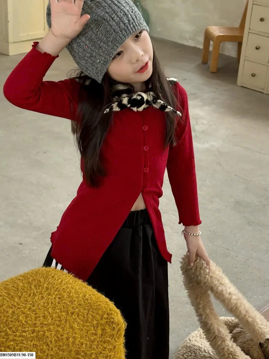 ÁO DÀI TAY SẺ TÀ TRƯỚC CÁ TÍNH