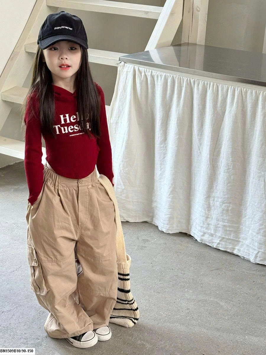 ÁO CROPTOP LIỀN MŨ IN CHỮ HELLO