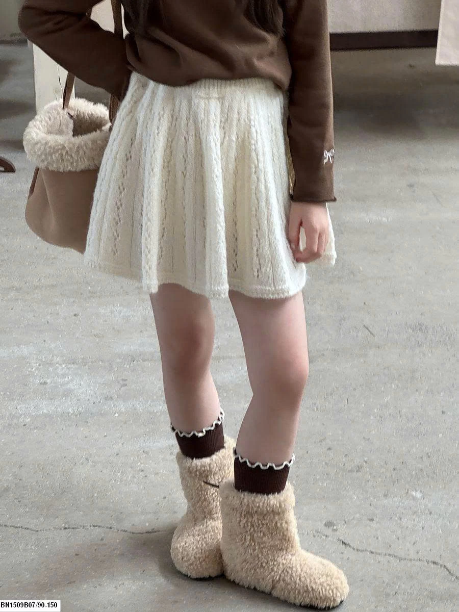 VÁY LEN DỆT KIM DÁNG CHỮ A