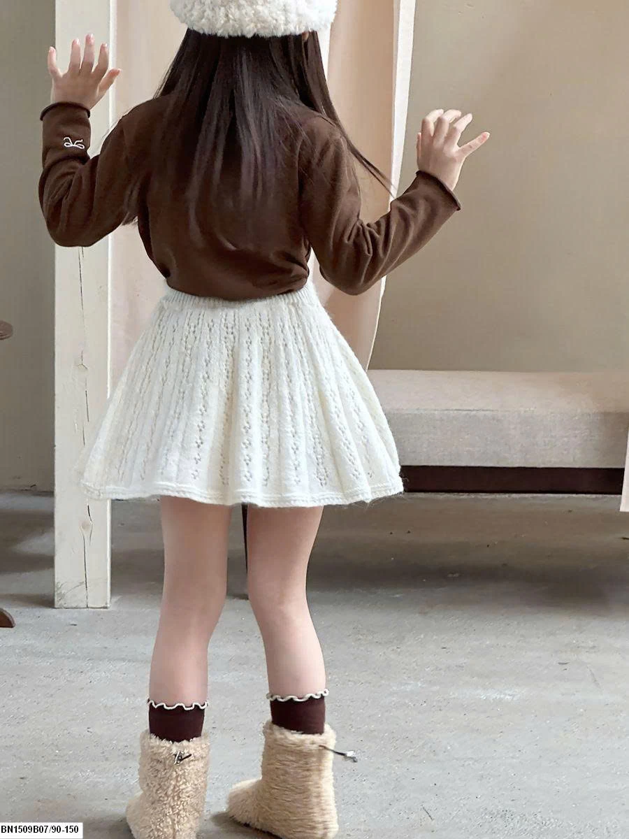 VÁY LEN DỆT KIM DÁNG CHỮ A