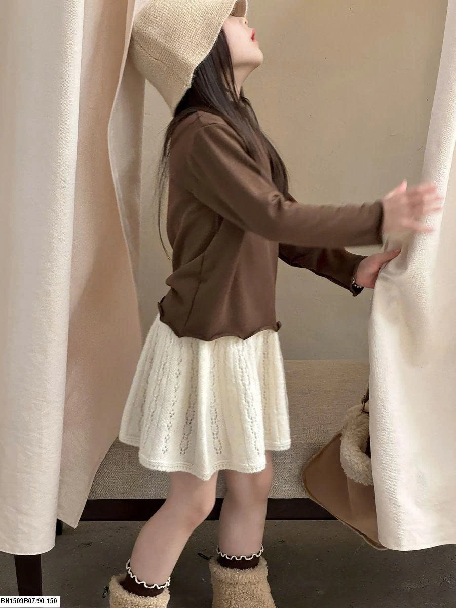 VÁY LEN DỆT KIM DÁNG CHỮ A