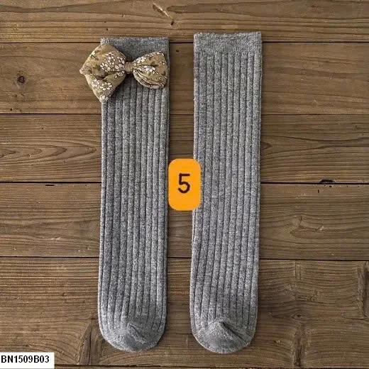 TẤT NƠ SIÊU XINH NHÍ