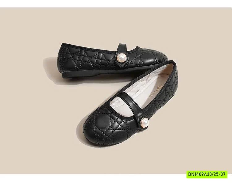 GIÀY BỆT TRẦN TRÁM