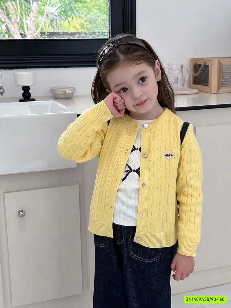 CARDIGAN THÊU TRÁI TIM 24Y159 AMBB