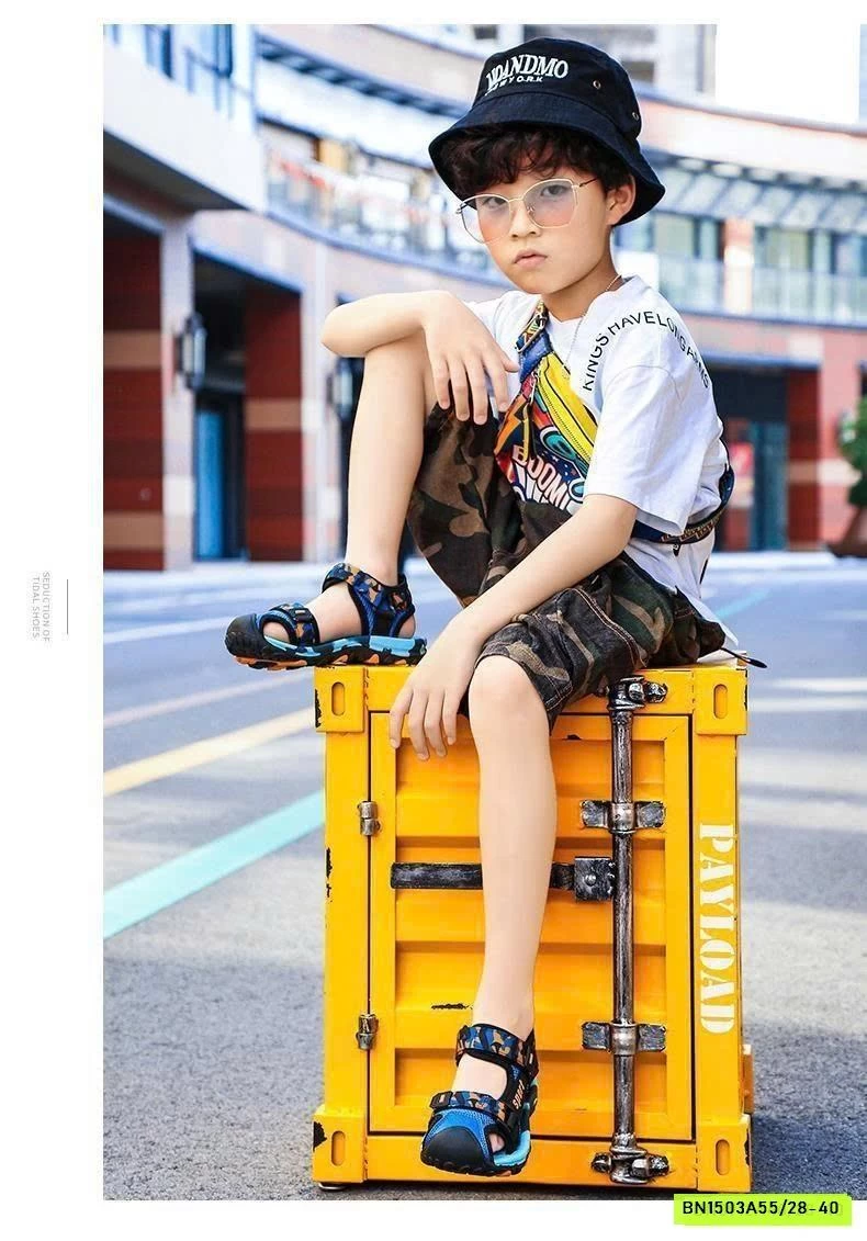 SANDAL BỊT MÕM RẰN RI