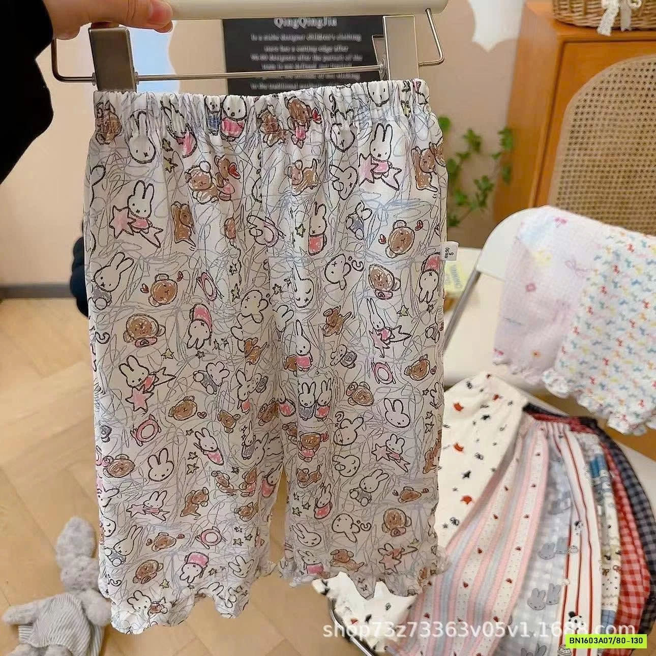 QUẦN CHỐNG MUỖI HỌA TIẾT DỄ THƯƠNG