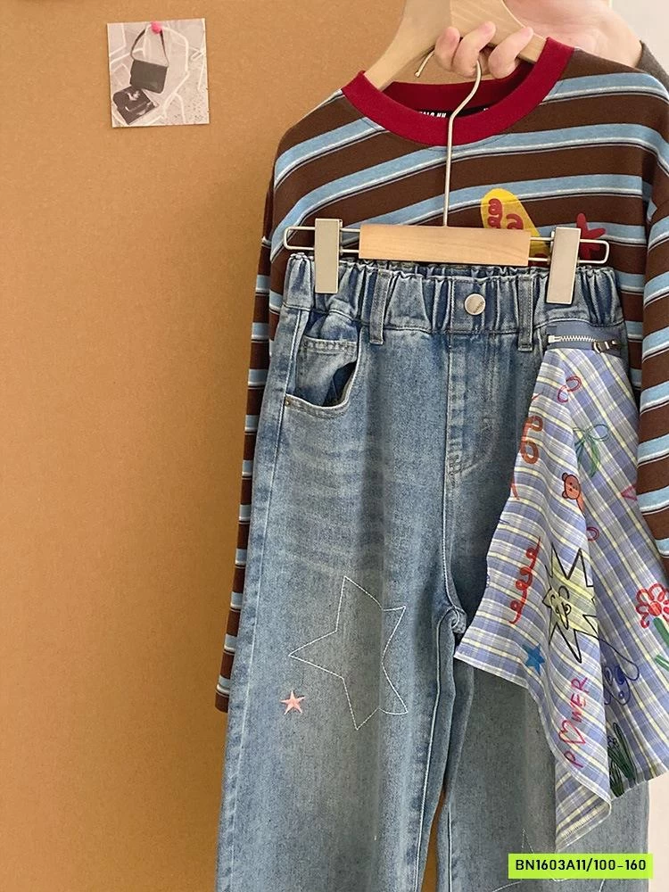 JEANS SUÔNG NGÔI SAO KÈM KHĂN CÁ TÍNH