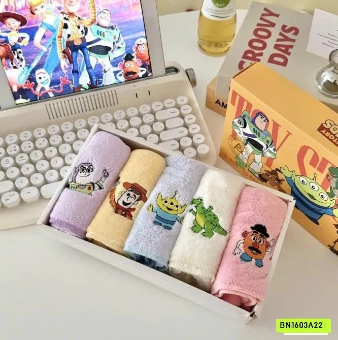 SÉT 5 KHĂN MẶT SIÊU MỀM CHO BÉ