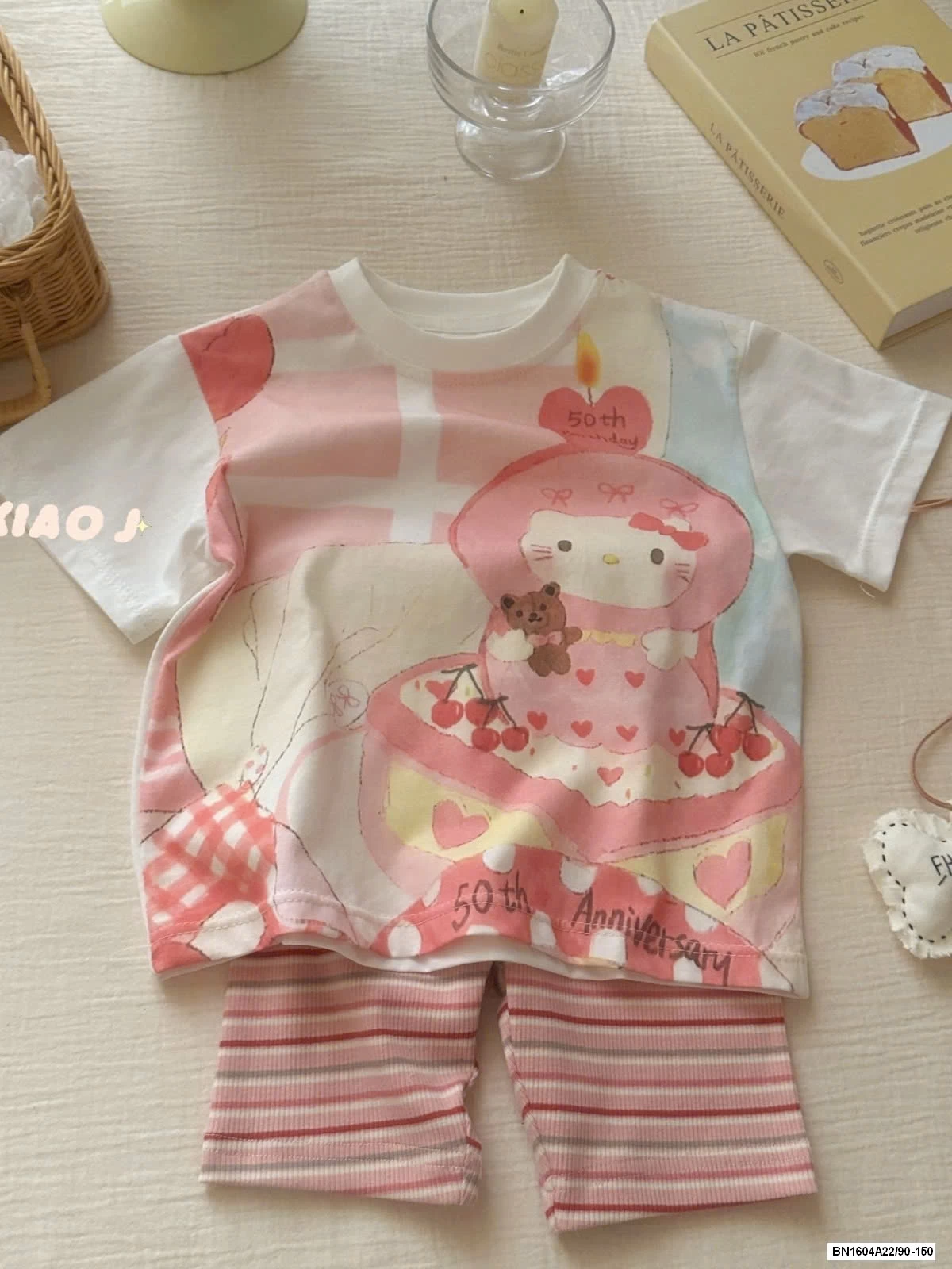 ÁO THUN LABUBU MIX LEGGING KẺ