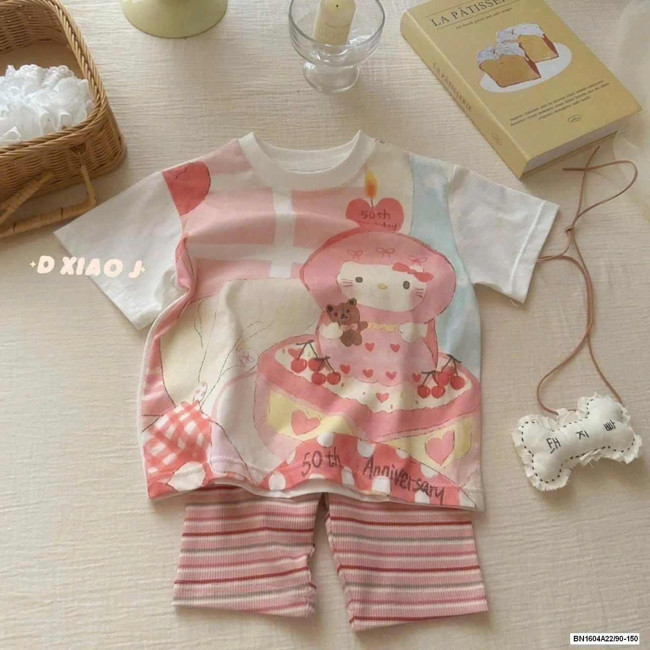 ÁO THUN LABUBU MIX LEGGING KẺ