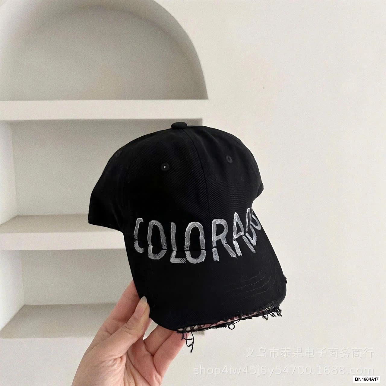 MŨ KẾT VẼ CHỮ