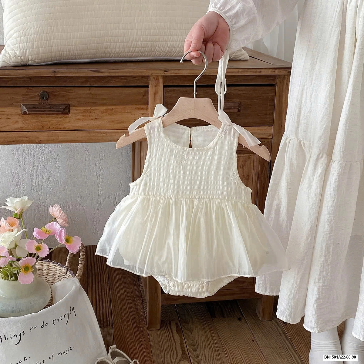 BODY QUAI NƠ PHỐI VOAN MỀM