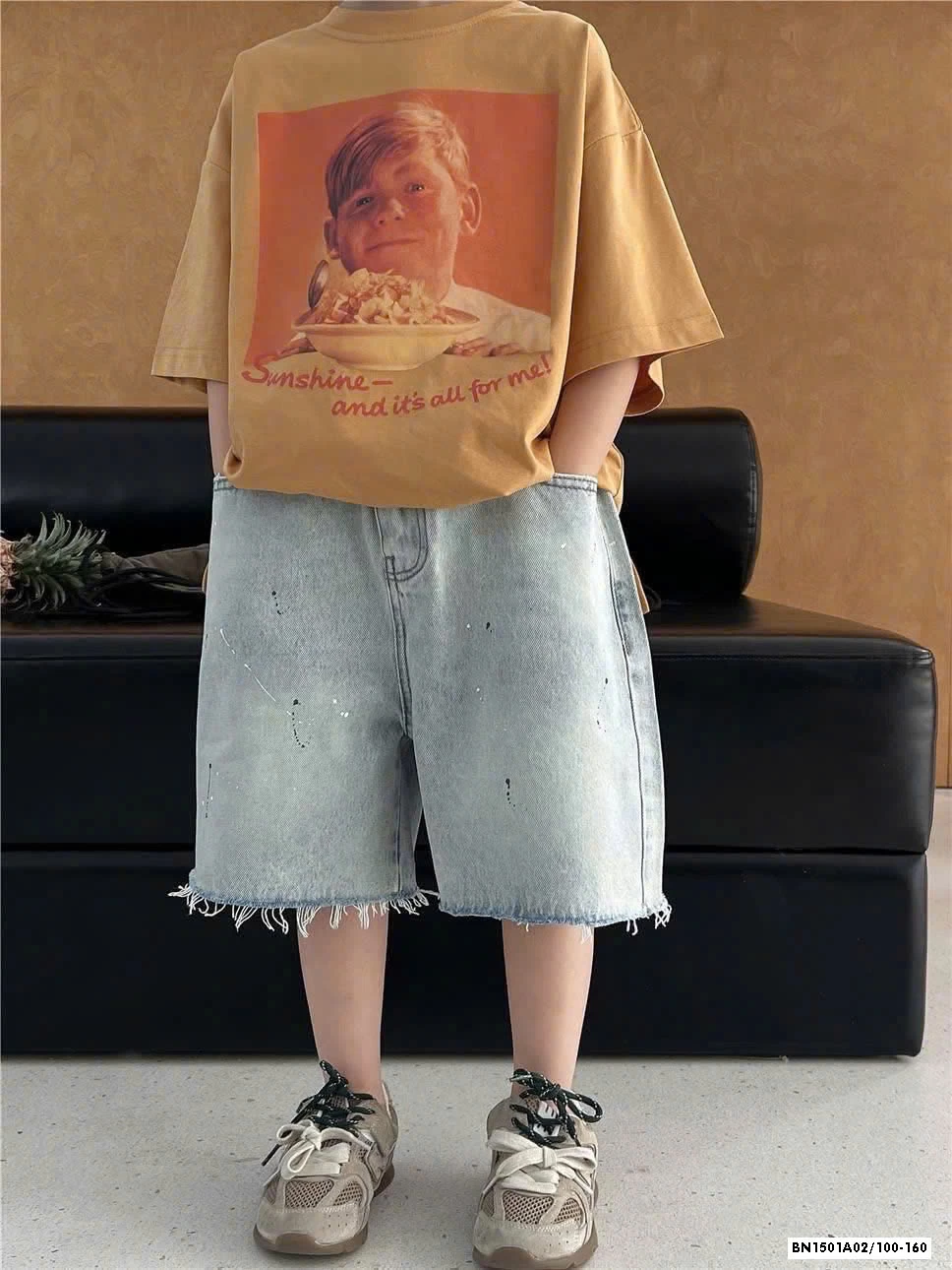 SHORT JEANS TUA GẤU VẢY SƠN SNIDOLS