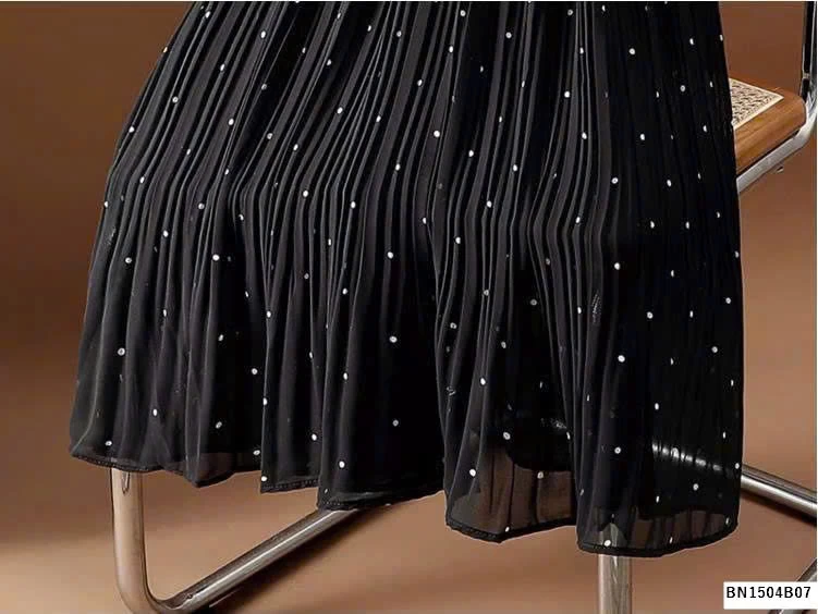 CHÂN VÁY CHẤM BI