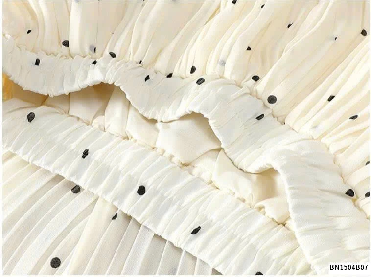 CHÂN VÁY CHẤM BI