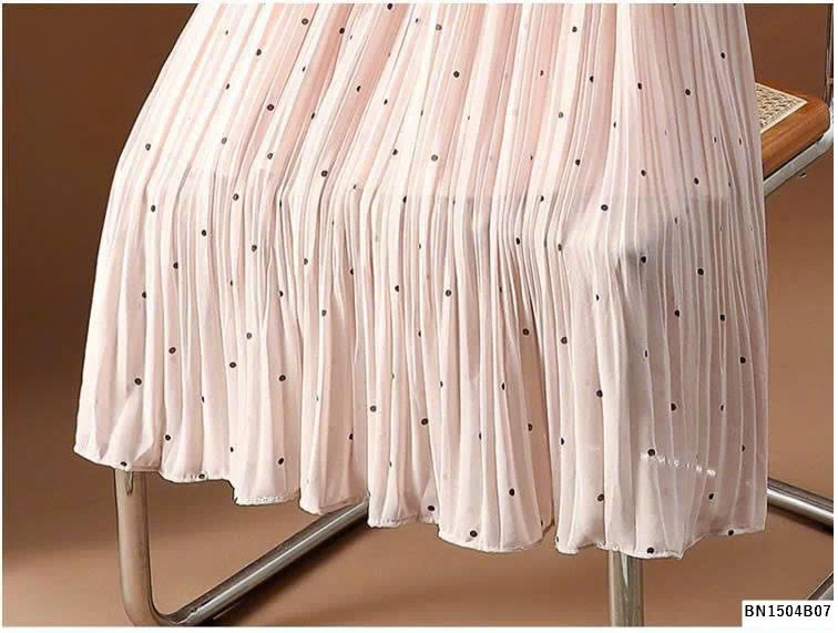 CHÂN VÁY CHẤM BI