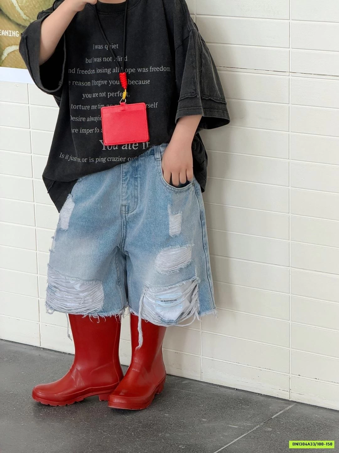 SHORT JEANS RÁCH CÁ TÍNH