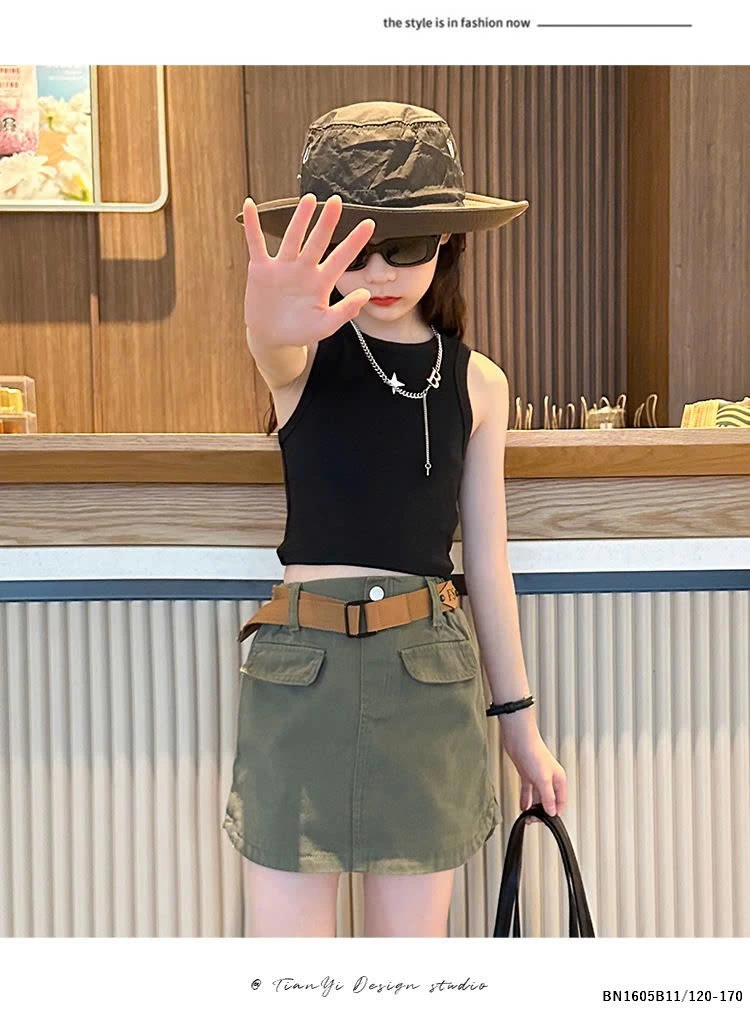 SÉT ÁO SÁT NÁCH MIX CHÂN VÁY CHỨ A