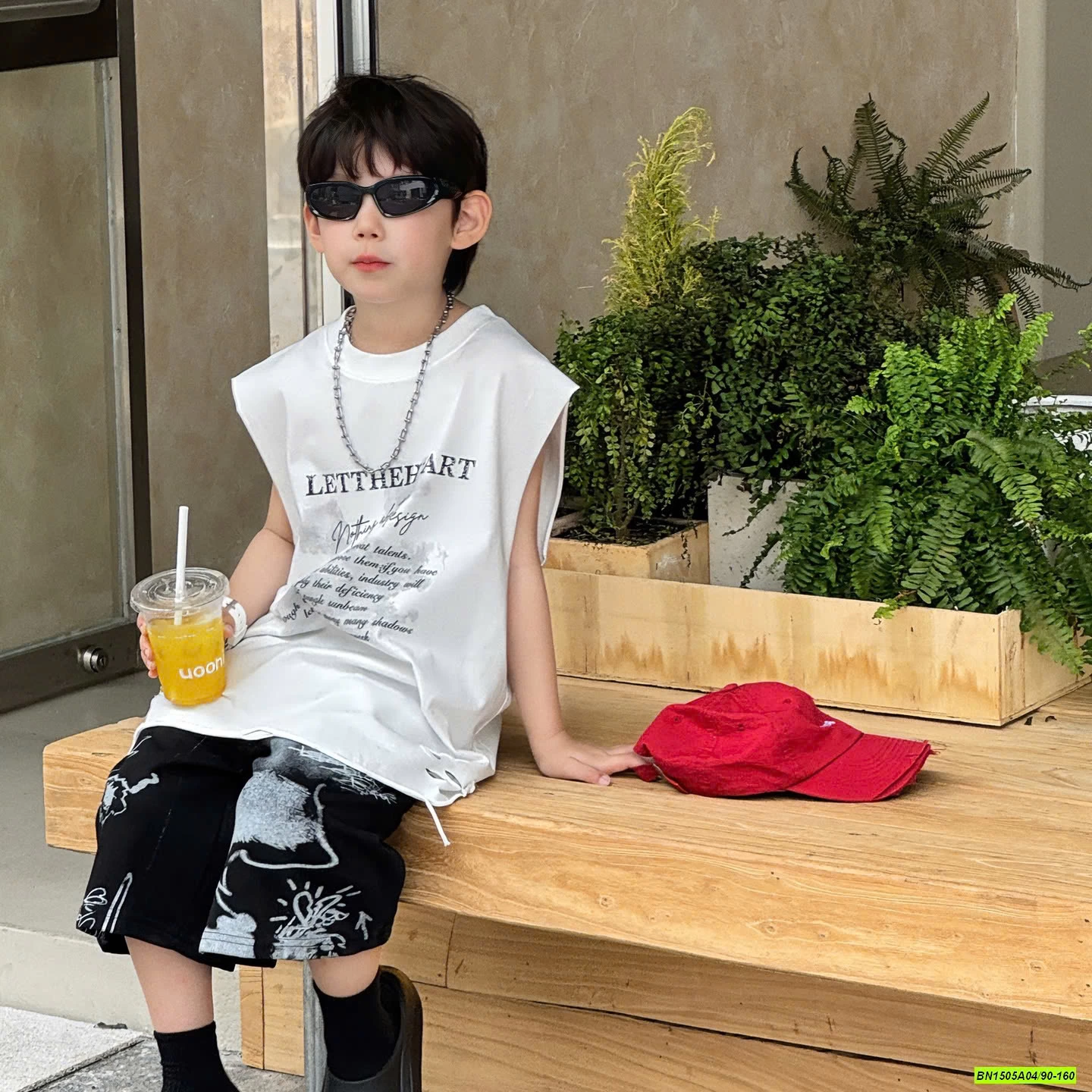 SHORT ĐEN IN HÌNH CÁ TÍNH