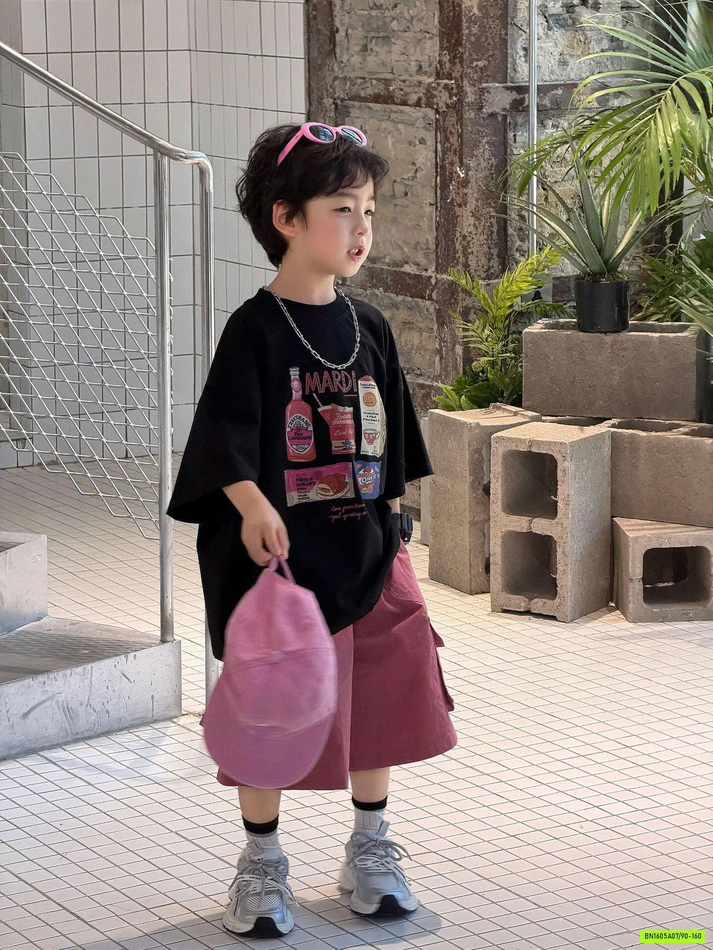 ÁO ĐEN KẸO NGỌT MIX SHORT HỒNG FANSHU