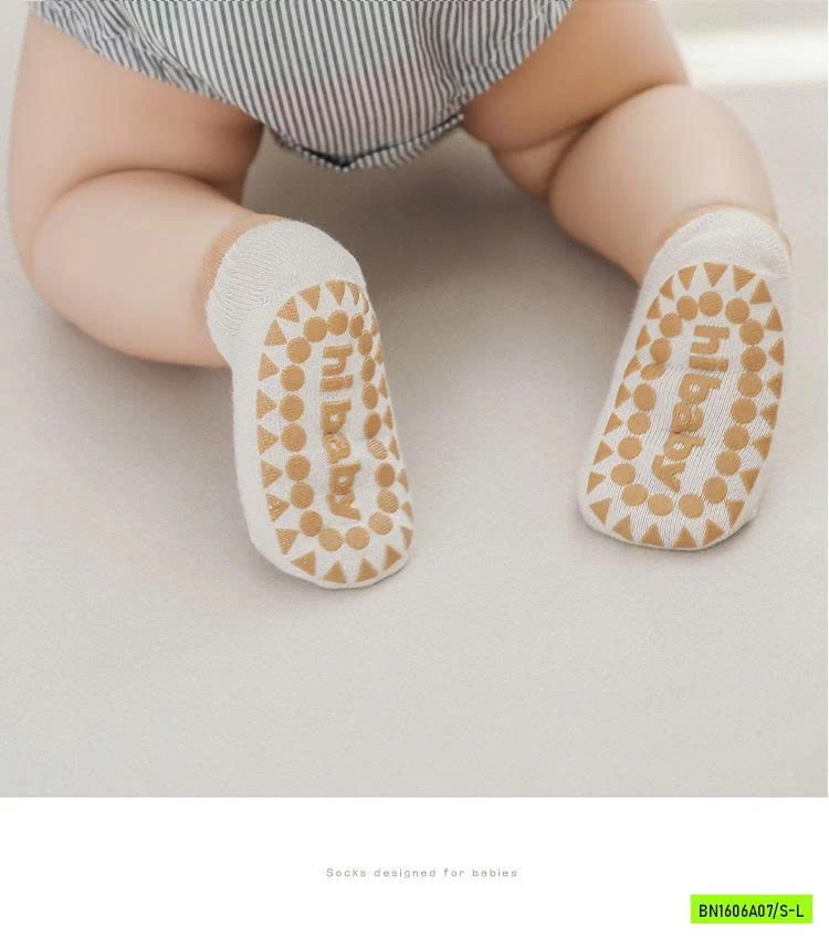 SÉT 3Đ TẤT CHỐNG TRƯỢT TRƠN MÀU