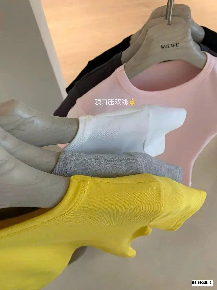 ÁO THUN CỔ TRÒN NỮ HÃNG W.G.W.E