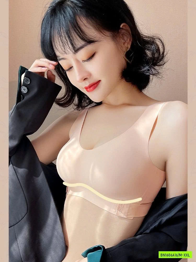 BRA SU ĐÚC KHUY BÊN