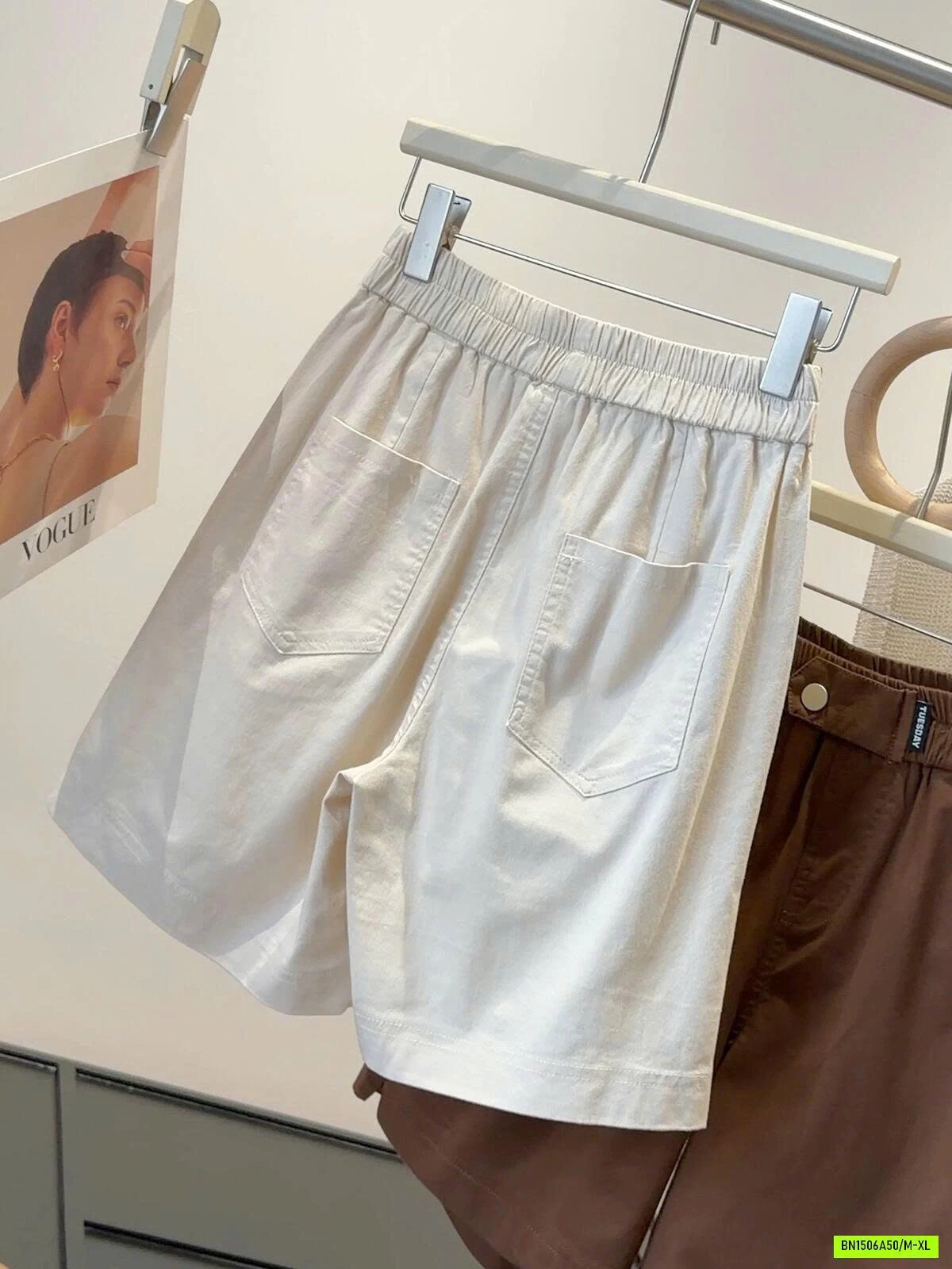SHORT CẠP CHUN BẢN TO VINTAGE ANNA