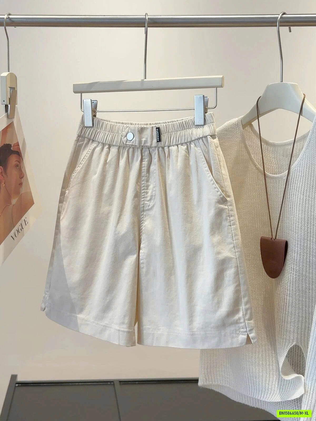 SHORT CẠP CHUN BẢN TO VINTAGE ANNA