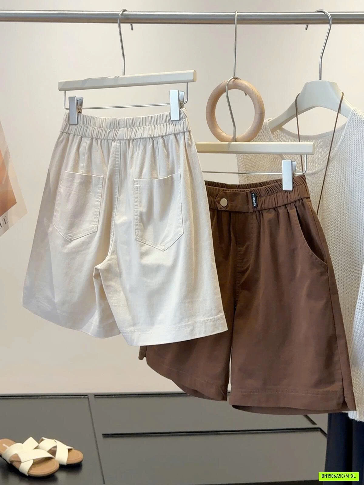 SHORT CẠP CHUN BẢN TO VINTAGE ANNA