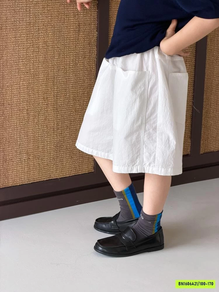 SHORT THÔ MỀM TÚI NGƯỢC 26C332 AMBB