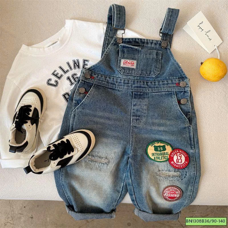 QUẦN YẾM JEAN GẮN MÁC MMY