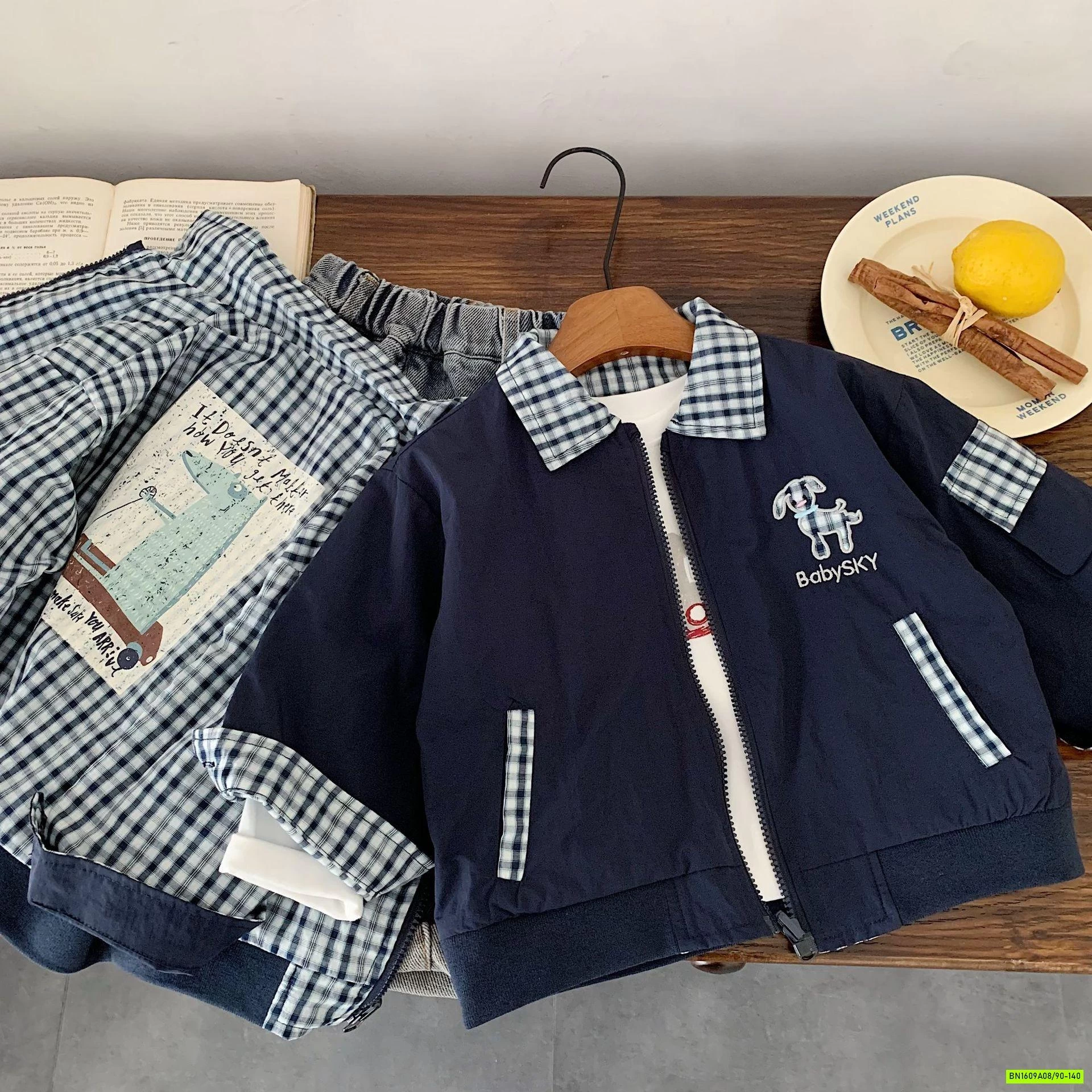 KHOÁC GIÓ CARO 2 MẶT XỊN SÒ