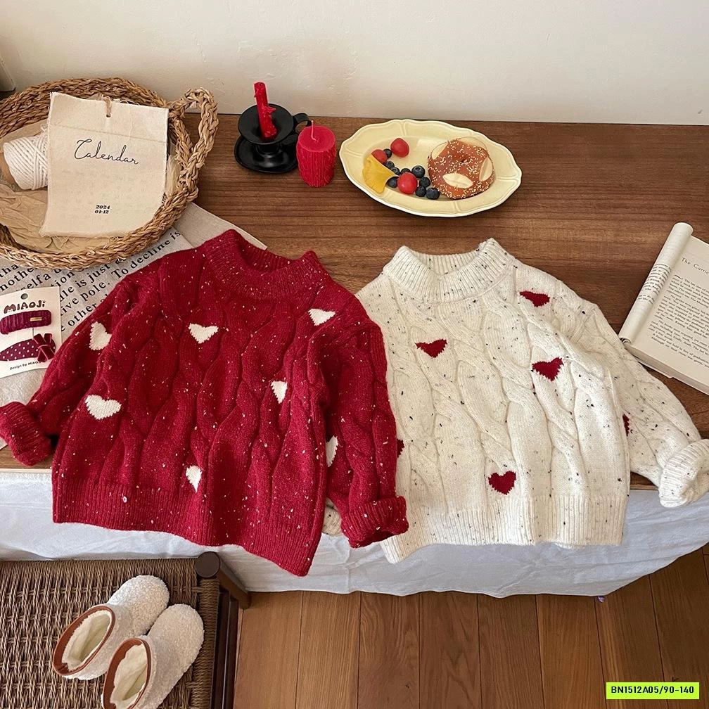 ÁO LEN VẶN THỪNG TRÁI TIM BLING