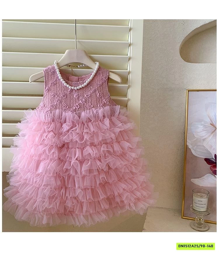 ĐẦM TUTU SÁT NÁCH BLUETOWN